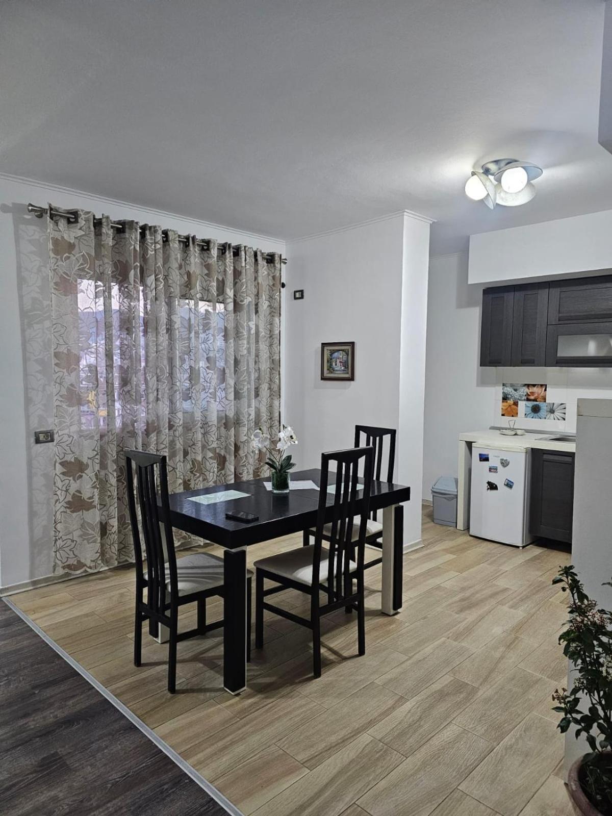 Main Apartment Tirana Zewnętrze zdjęcie