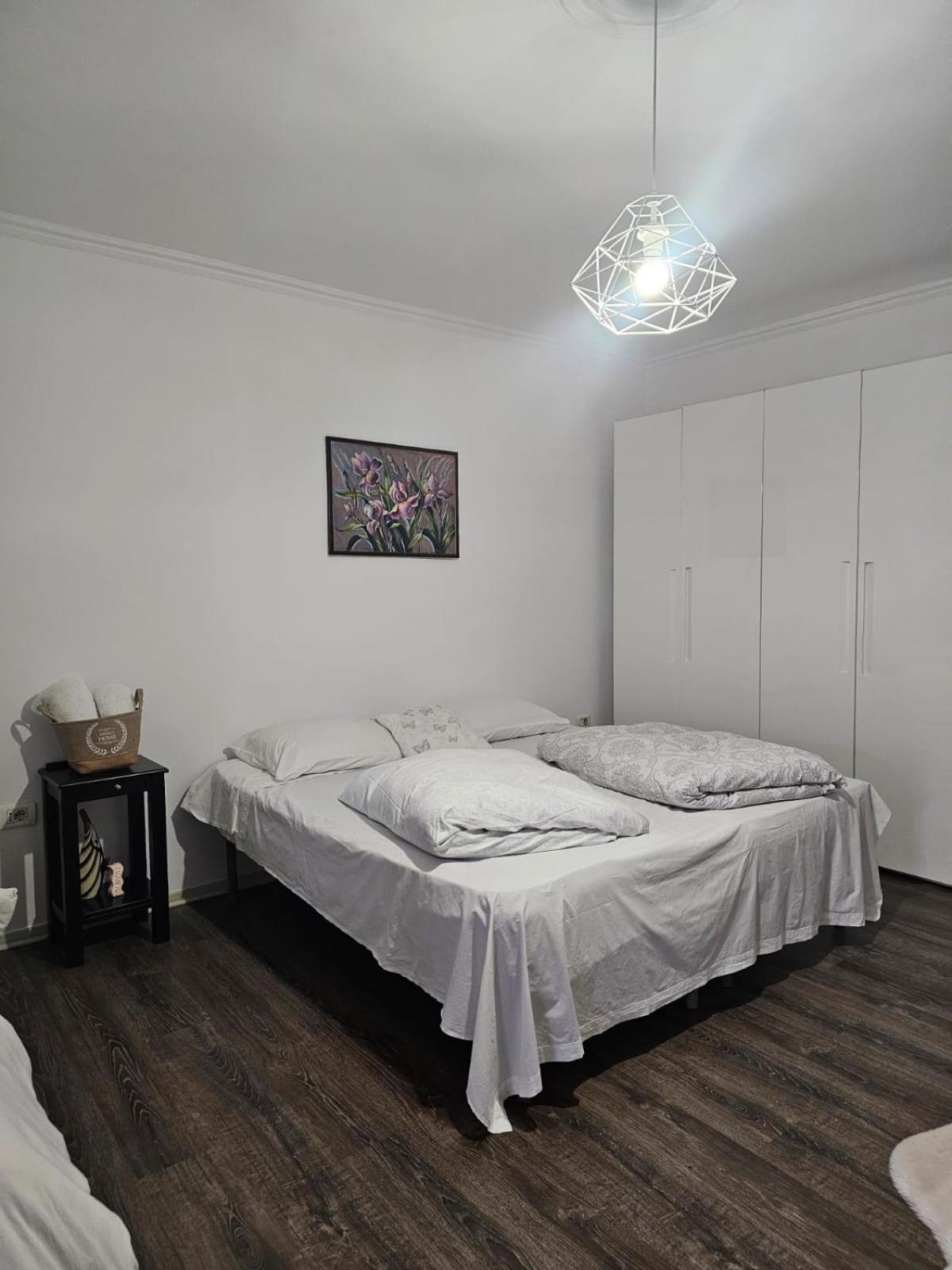 Main Apartment Tirana Zewnętrze zdjęcie